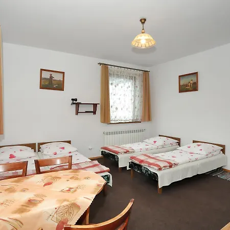 山林小屋 Agro Zibi *