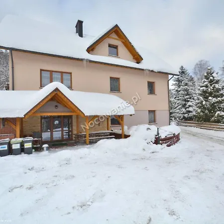 山林小屋 Agro Zibi